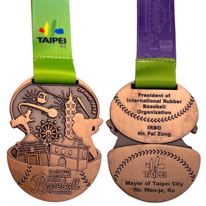 เหรียญทองสำหรับนักเรียนงานฝีมือโลหะตามสั่ง - Product Image 1