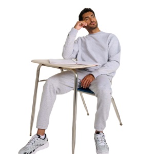 เสื้อสเวตเชิ้ตแขนยาวคอกลมสีดำพิมพ์ลายกราฟิกแบบสกรีนสำหรับผู้ชาย ปักโลโก้ตามสั่ง - Product Image 1