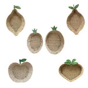 ถาดทรงผลไม้หวายและหญ้าทะเลทำด้วยมือแครอทที่วางในครัวที่เก็บและตกแต่งการจัดระเบียบ - Product Image 1