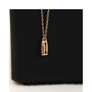 Colgante Solitario de Diamante Cultivado en Laboratorio, Corte Marquesa, Rosa Fantasía, 2 Quilates, Oro de 14K con Baño de Rodio, Claridad VS, Certificado IGI, Fino - Product Image 2