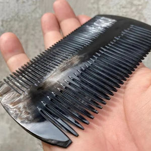 Peigne à barbe noire fait à la main de haute qualité HF Crafts Peigne en corne de style animal double face pour un usage domestique Poli Dernier design Bas - Product Image 2