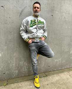 Chaqueta Bomber de Satén para Hombre, Personalizada con Logotipo, Alta Calidad, 100% Poliéster Satinado, Impermeable, con su Propio Diseño, 2025 - Product Image 3