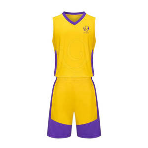 Uniformes de basket-ball pour hommes anti-rides en polyester fabriqué par des professionnels - Product Image 1