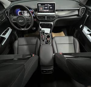 Usado para KX5 2021 1.6T Automático 4WD Sedán Volante a la Derecha/Izquierda Llantas R17 Interior Oscuro Asientos de Cuero - Product Image 2