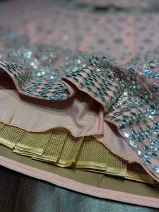 Tenue de soirée exclusive Lehenga Choli Georgette Dupatta avec le plus beau miroir en papier Zari Work pour les mariages - Product Image 3