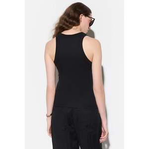 Blusa Corta sin Mangas - Product Image 4