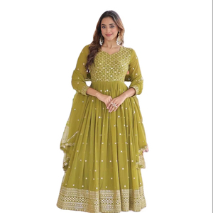Robe Anarkali / Salwar Kameez longue en tissu Faux Georgette couleur Mahendi, richement brodée, pour soirée, prix de gros - Product Image 1