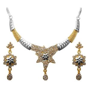 Conjunto de joyería fina Kriaa Collar de 2 tonos de piedra austriaca - Product Image 1