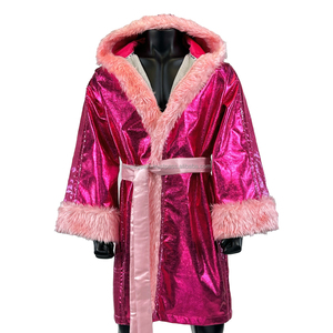 Fabricant OEM ODM de robes de boxe, robe de marche au ring à capuche en satin personnalisée, vêtements de boxe haut de gamme - Product Image 1