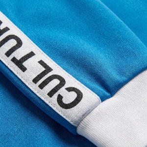 Ensemble de survêtement sport bleu personnalisé |   Veste zippée et pantalon de jogging pour homme |   Fabricant de vêtements de sport à marque privée OEM - Product Image 4