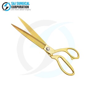 Ciseaux de tailleur ergonomiques 8 pouces poignée caoutchoutée en acier allemand pour de longues séances de couture sans fatigue - Product Image 1