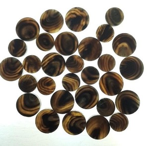 Cuernos de Búfalo con Acabado Natural para la Fabricación de Botones en la Industria Textil - Product Image 2