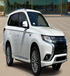 Mitsubishi Outlander Híbrido Enchufable SEL S-AWC USADO de 2022 - Product Image 1