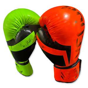 Superventas 16oz Kick Boxing Guantes Mix Fight Leather con muñequera Personzed OEM Venta al por mayor 6oz 12oz Tamaños Escenas deportivas - Product Image 3