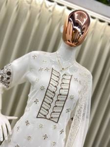 MAGNIFIQUE TOP AVEC SEQUANCE BRODÉ TRAVAIL ET PANTALON AVEC DUPATTA - Product Image 2