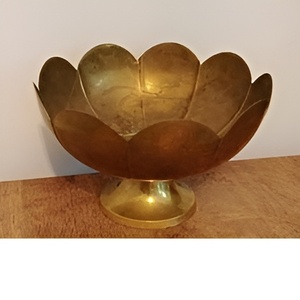 Cuenco decorativo de metal de latón hecho a mano para servir comida deliciosa y postre Royal Look Cuenco para servir - Product Image 6