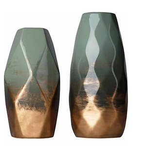 <b>Unique</b> Design Nickel Plated Finishing Decorative Metal Flower <b>Vases</b> For Weddings Or Christmas Decoration Usage Items - Product Image 2