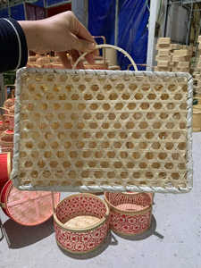 Panier De Rangement Tissé En Bambou Avec Poignée De Lotus Bleu Viet Nam - Product Image 3