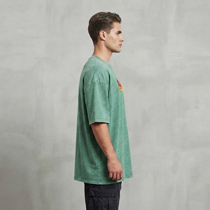Camiseta de hombre de alta calidad al por mayor, con lavado ácido personalizado, 100% algodón, logotipo impreso DTF personalizado, estilo streetwear, camiseta de hombre de tela gruesa. - Product Image 5