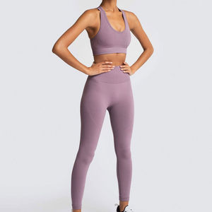 Service OEM Ensemble de yoga de haute qualité pour femmes Vêtements de sport à la mode avec élastique et logo à la taille Meilleures ventes pour le fitness - Product Image 5