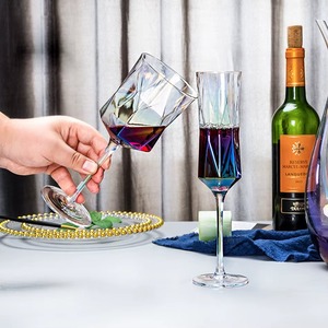 Verre à vin en cristal soigneusement conçu pour une diffusion optimale des arômes, fabriqué à la main, écologique, design moderne et luxueux pour tous - Product Image 4