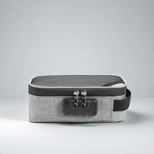 Venta al por mayor estilo moderno 3,5g bolsas de plástico impermeables cerraduras nuevo diseño soluciones de almacenamiento a prueba de olores encendedores accesorios para fumar - Product Image 1