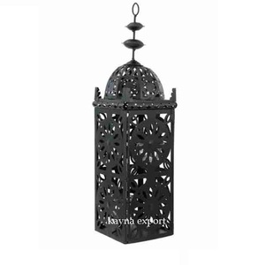 Farol de Metal Hecho a Mano de Diseño Moderno, Duradero y Resistente, Color Negro, para Decoración Navideña de Lujo para el Hogar - Product Image 6