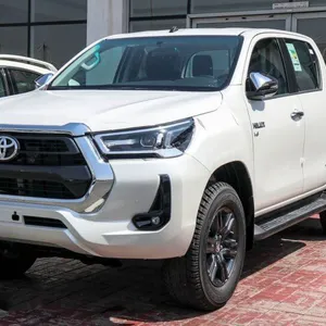 Toyotai Hilux 2.8TD двойная кабина для продажи