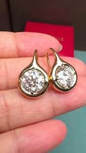 Boucles d'oreilles pendantes en or jaune 14 carats avec halo de diamants ronds de laboratoire 2+2 ct - Product Image 2