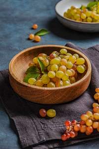 Bol en bambou tressé fait main Eco2Go - Bol de service écologique naturel pour salades, fruits, collations et décoration intérieure - Product Image 6