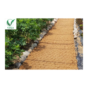 Rouleau de tapis en fibre de coco naturel robuste pour la stabilisation du sol et les pépinières - Product Image 1