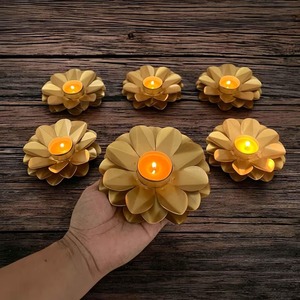 ที่ใส่เทียนโลหะดอกบัวแบบดั้งเดิมของตกแต่งบ้านของตกแต่งบ้านแบบอินเดียสำหรับตกแต่ง Diwali Lotus Diya urli pooja Mandir - Product Image 3