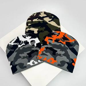 Otoño e Invierno nuevo estilo europeo camuflaje Color bloque sombreros de punto cálido versátil Hip Hop gorros moda callejera al aire libre - Product Image 1