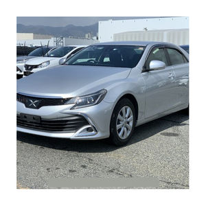 Para el Mark X Sedan se le elogia su potente motor, su manejo deportivo, sus asientos de cuero, sus luces LED, su tracción delantera y su transmisión automática. - Product Image 6