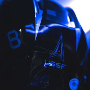 Maillots de hockey sur glace à sublimation personnalisables Logos d'équipe Couleurs Noms des joueurs-Personnalisé 100% Polyester Vêtements de sport unisexe pour adultes - Product Image 2