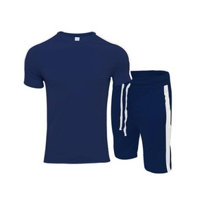 Oem Ensemble t-shirt et short pour homme en polyester à séchage rapide à impression personnalisée pour l'été Survêtements courts 2 pièces Nouveaux survêtements à manches courtes - Product Image 5