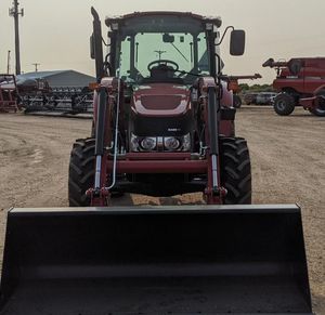 2024 para Case IH Farmall 75C 4WD Tractor de ruedas con larga vida útil Bomba de engranajes automática Motor Cojinete de motor Componentes de núcleo - Product Image 2