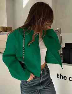 Veste universitaire personnalisée pour femmes, manches longues, boutonnée, bomber court, veste de baseball décontractée - Product Image 4