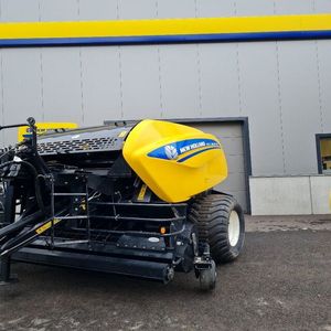 Presse à balles carrées de foin et de paille, modèle New-Holland, haute productivité, pour luzerne et herbe, disponible – Nouveauté très demandée - Product Image 2