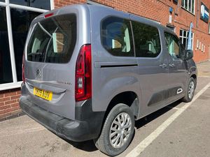 USADO LHD/RHD 2019 CITR0EN BERLING0 - Product Image 3