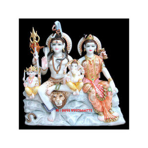 Increíble diseño de mármol blanco con buen acabado y estatua pulida de Shiv Parivar para decoración del hogar, oficina y templos. - Product Image 1