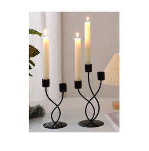 Porte-bougie élégant en métal filaire avec finition noire, adapté au salon, à la chambre à coucher, à la salle à manger et à l'espace de méditation - Product Image 1