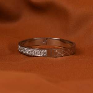 925 Sterling Silver Unique Classy Hommes Bracelet Pave Set Lab Créé Diamant Luxueux Sterling Silver Classique Cadeau D'anniversaire - Product Image 2