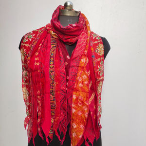 ผ้าไหมลายทางสีสันสดใสผ้าพันคอแฟชั่นสำหรับผู้หญิงยาวคอยาวผ้าพันคอนุ่มสบายน้ำหนักเบา - Product Image 1