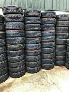 Pneus de voiture commerciaux d'occasion toutes saisons, pneus de 20 pouces à profil bas pour voitures 195/65R15, 205/55R16,SUV PCR pneu disponible en vrac - Product Image 3