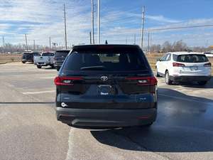 TOYOTA GRAND HIGHLANDER XLE AWD 2025 EN EXCELLENT ÉTAT, TRANSMISSION AUTOMATIQUE, MOTEUR V6 - Product Image 6