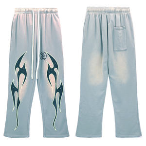 Pantalon évasé pour hommes avec logo personnalisé OEM Pantalon de survêtement en soie lourde imprimé soleil délavé jambe droite à ourlet brut Techniques de strass - Product Image 5