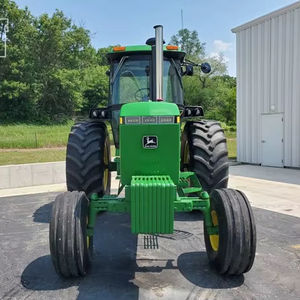 Tracteur John Deere 4450 80-140 CV 4 roues motrices de 1984 - Product Image 1