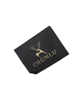 Étiquettes de vêtements personnalisées écologiques tissées, bord découpé au laser, 100 % polyester, étiquettes principales, étiquettes de col, autres applications, en rouleau - Product Image 1