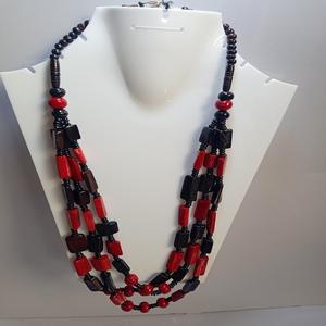 3-Layered Unique Resin Beaded Pendant <b>Necklace</b> with Zircon Classic Style Christian <b>Necklace</b> for Girls at Competitive Price - Product Image 3